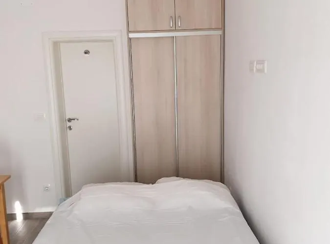 With Parking Space - 17853 Apartman *