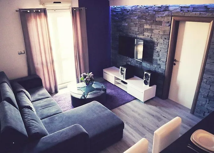 With Parking Space - 17853 Apartamento *